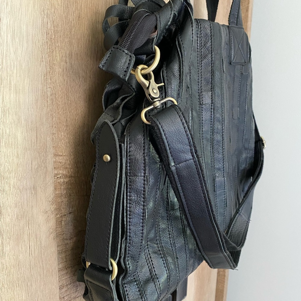 Amerileather Black Leather Tote - Picture 11 of 15